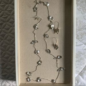 Stella & Dot Hammered Leaf Necklace/ Earring set